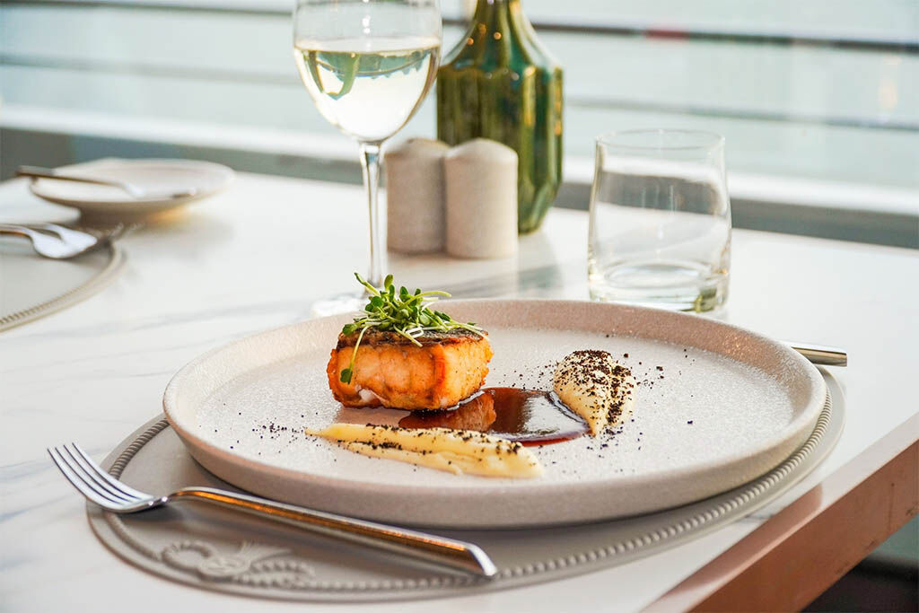 Savor luxury dining with Halong Bay Travel